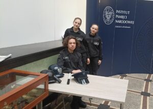 policjanci_i_zolnierze_w_sluzbie_historii13