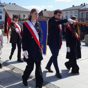 2026_katynski_spektakl_na_rynku_51