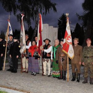 25_pamiec_o_trudnej_historii_1